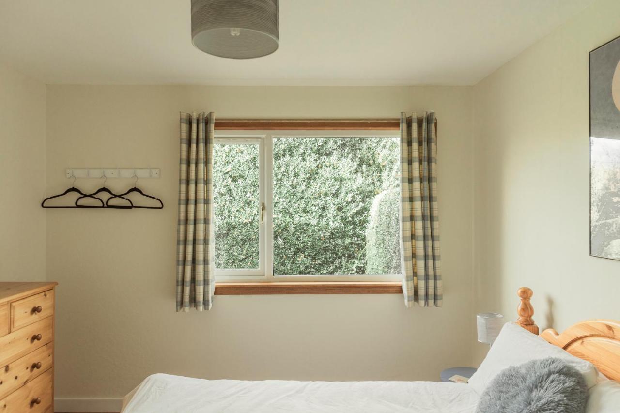 No 4 The Highlands Apartman Strathpeffer Kültér fotó